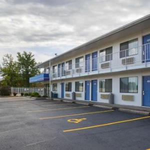 Gar Lin Dairy Farm Hotels - Motel 6-Rochester MN