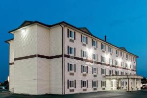 Super 8 by Wyndham Springfield East, Springfield