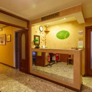 Hotels near Fabrique Milan - Hotel America