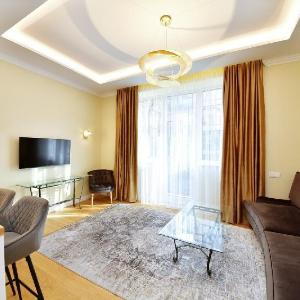 Luxury Central Apartment in Putvinskio street