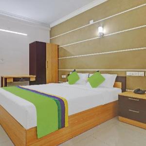 Treebo Thoduvas Star Plaza Cochin Airport