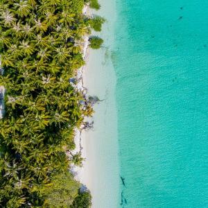 Fehendhoo Stay by Baikan