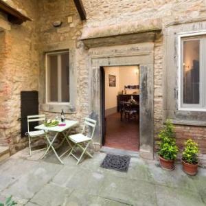 Piccola Corte - Together in Tuscany
