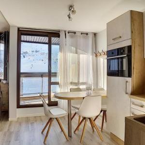 Appartement rénové avec coin montagne accès pistes balcon WIFI - FR-1-344-976