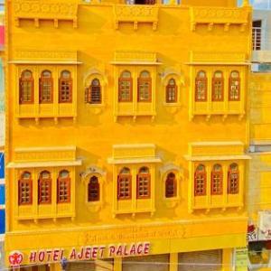 HOTEL AJEET PALACE
