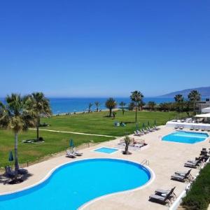 Natura Beach Hotel And Villas