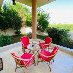 Happiness Guest House