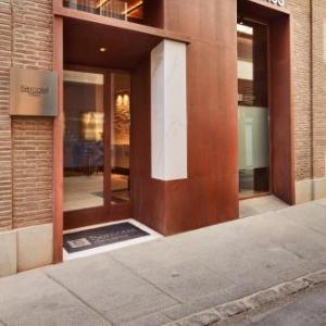 Sercotel Granada Suites