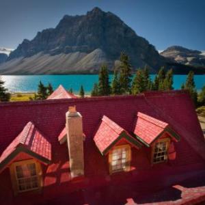 Hotels near Lake Louise Ski Area - Num-Ti-Jah Lodge