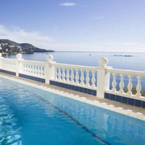 Ariadna - Piso Vista al mar y Piscina Comunitaria