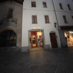DeTillierStudiò