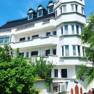 WHITE HOUSE Plovdiv