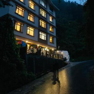 YANGKHYIL RESIDENCY