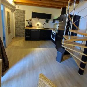 Duplex quartier Saint Ruf proche remparts Avignon centre
