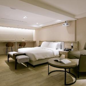 Spring's Rhapsody Hotel
