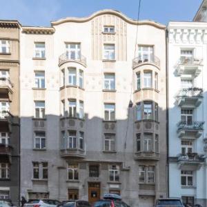 Luxury Riverside Apartments In The Center Of Prague