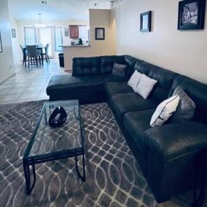 Master king suite Phoenix gem!