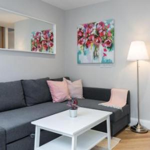 LOVELY 2bed HOME with patio & fast reliable WIFI