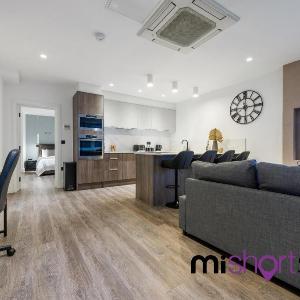 The Residence Fitzrovia - Private One Bedroom Apartment With Own Entrance