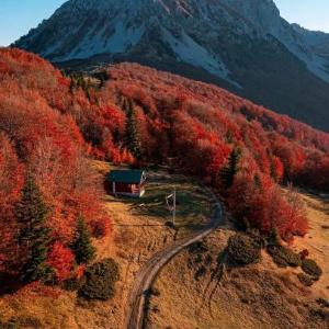 Mountain House Komovi-Radunovic