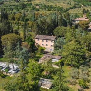VILLA METELLIANO 10 Emma Villas