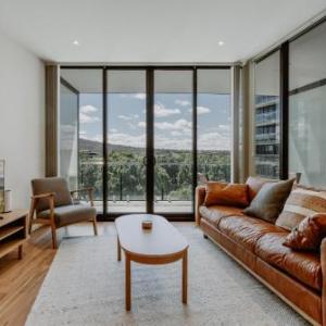 Center 1-Bed with Gym BBQ and Stunning Views