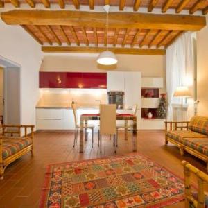 Holiday apartment rental in the heart of Lucca no01