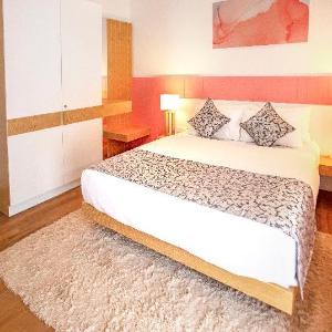 The Breeze Luxury Apartment