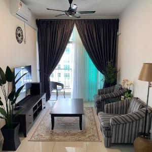 Meru Ipoh Residence WiFi+Pool (Muslim)