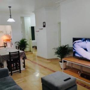 Large 2-Bedroom Apartment close to the American Consulate