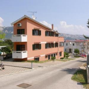 Apartments Pintar Zarok