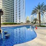 LUXFolio Retreats - Cosy Marina Apartment Dubai