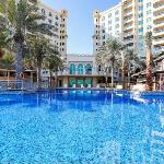 Best Place To Stay In Dubai ! Private Parking