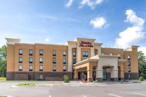 Hampton Inn & Suites Manchester, TN, Manchester