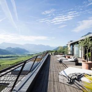 Hotels near Sparkasse Arena Bolzano - Designhotel Gius La Residenza