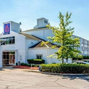 Motel 6-Fort Mill SC - Charlotte