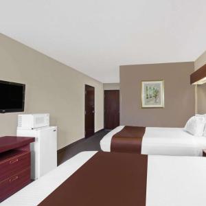 Microtel Inn & Suites By Wyndham Meridian