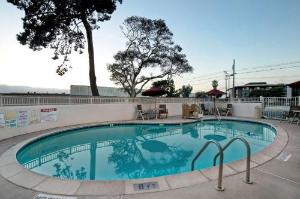 Motel 6-Monterey, CA, Monterey
