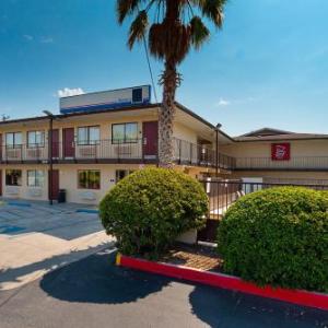 Hotels near Frost Bank Center  - Red Roof Inn San Antonio E - near AT&T Center