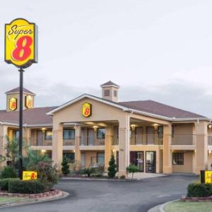 Super 8 by Wyndham Prattville Montgomery