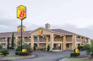 Super 8 by Wyndham Prattville Montgomery, Prattville
