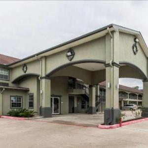 Quality Inn & Suites Bridge City/Orange