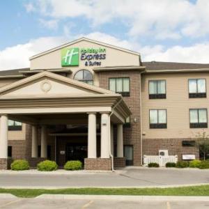 Surf Ballroom Clear Lake Hotels - Holiday Inn Express Hotel and Suites Mason City