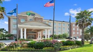 Holiday Inn Express & Suites Gonzales, Gonzales