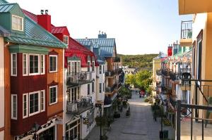 Place Saint Bernard Mont Tremblant, Mont Tremblant