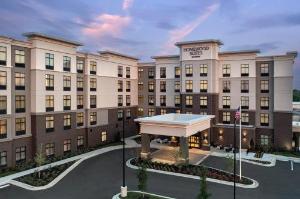 Homewood Suites by Hilton Louisville Airport hotel near Kentucky Exposition Center