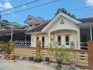 OYO 90998 Wisma Pinggir, Tanjung Pinang