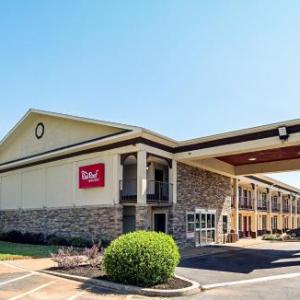 Red Roof Inn & Suites Greenwood SC