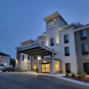 Sleep Inn & Suites - Coliseum Area