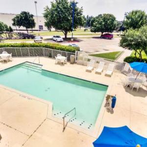 Motel 6 Dallas - Lewisville